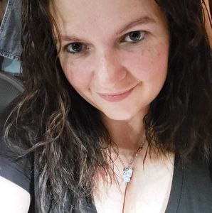 Meet your Posher, Sherry